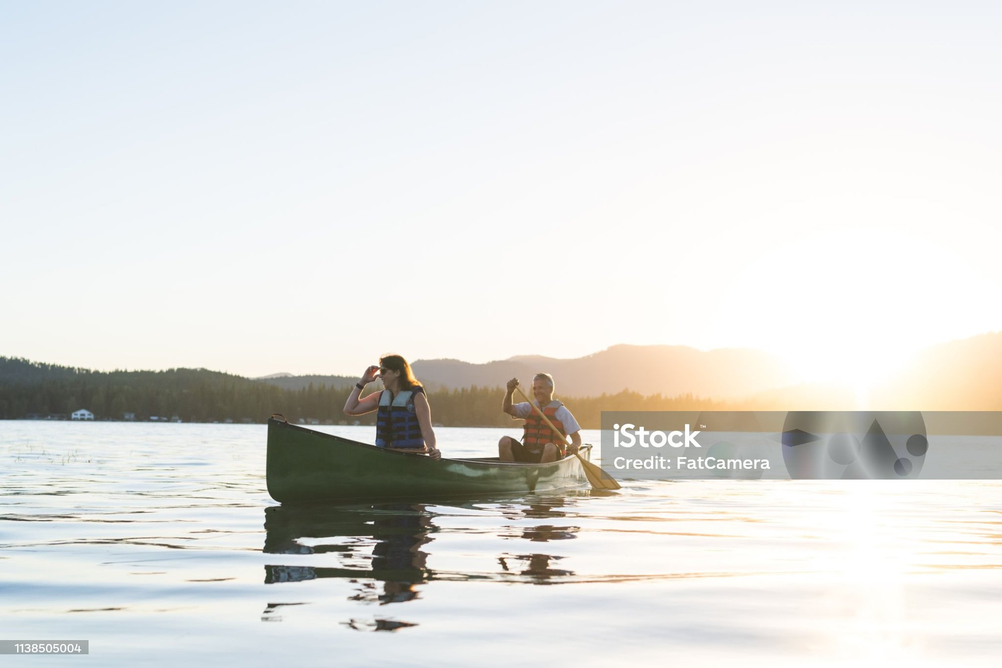 6629211765a23892071f76fad550d4115a558624-1